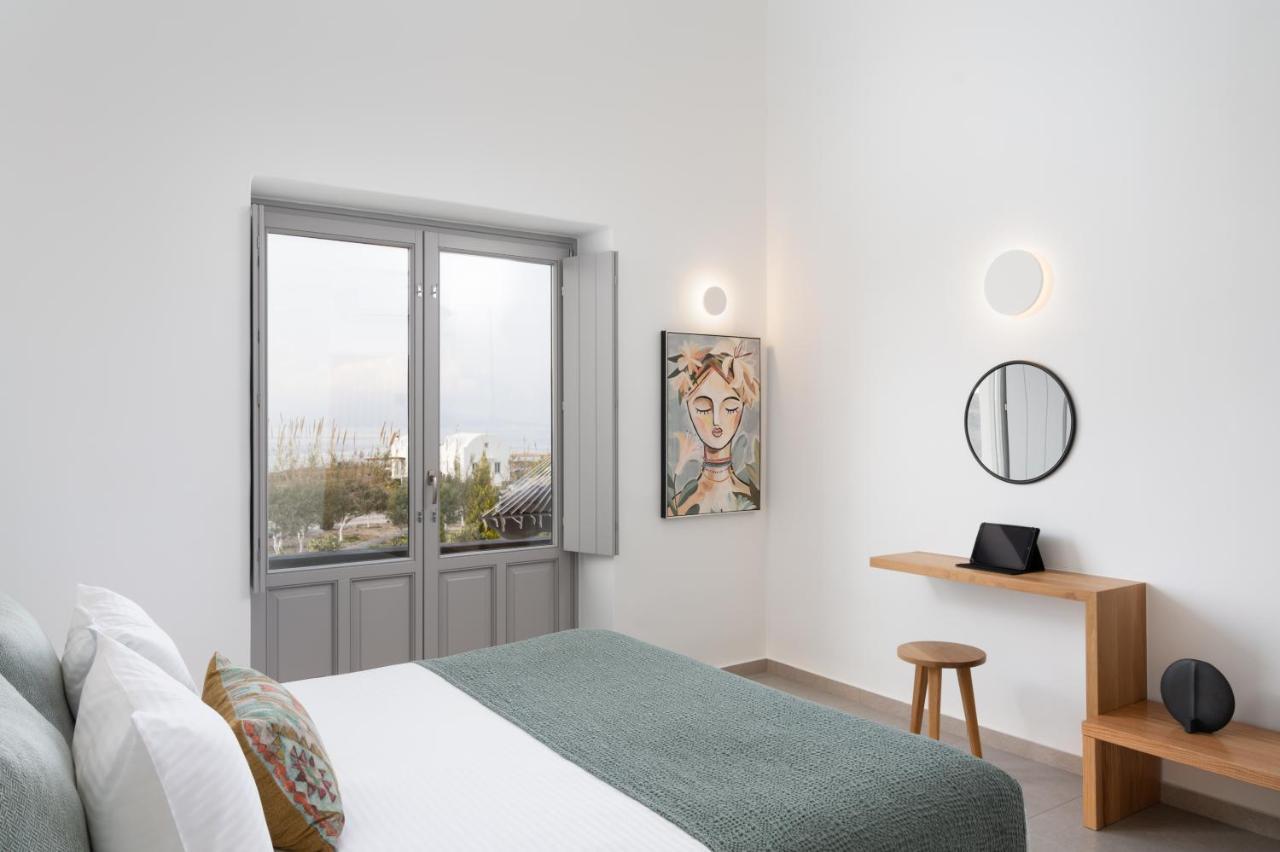 Saint John Oia-Exclusive Private Heated Pool Villas Екстериор снимка